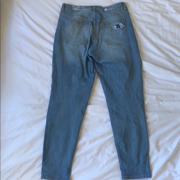 H&M ripped mom jeans - Picture 2 of 3